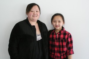 Sujin Vue and her daughter Suyi