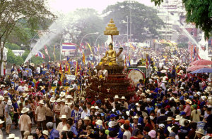 a_Chiang-Mai-Songkran-Fest-a